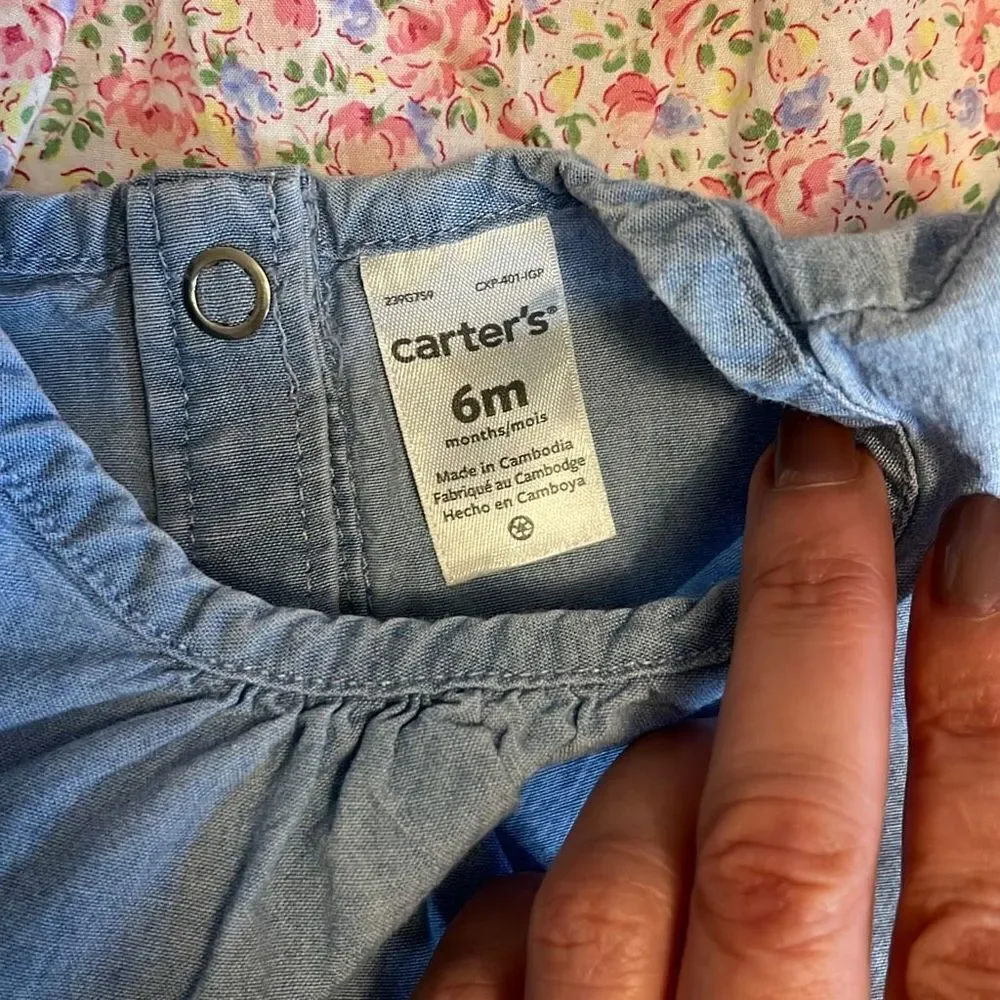 Carters‎ Infant Girls Bundle. 6months. 2 Tops/1 pant.